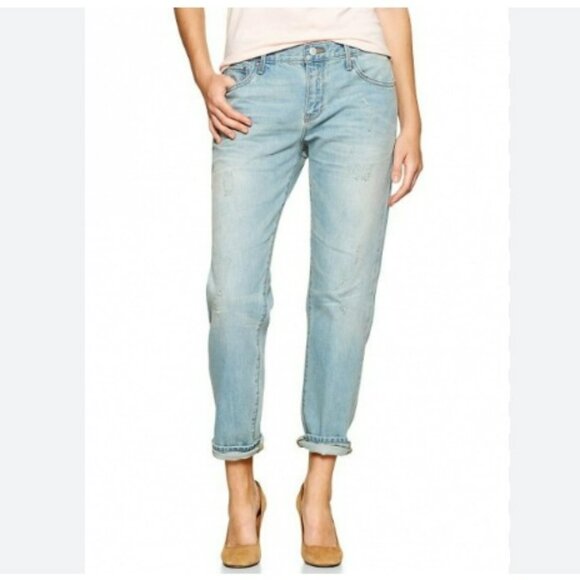 Gap 1969 Sexy Boyfriend Jeans 31r Light wash Distressed - Picture 16 of 16